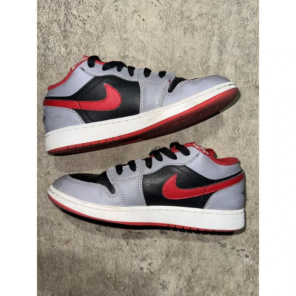 Nike Jordan 1 Low Cement Fire Red Shoes 553560-060 GS 4 /WMNS 5.5‎